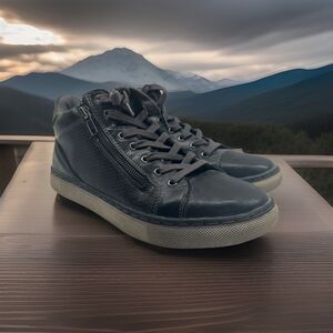 London Underground Men’s Size 8 Black Leather High-top Zip Sneakers